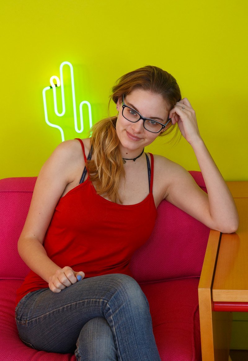 Любовь, 22 года, 2 размер груди